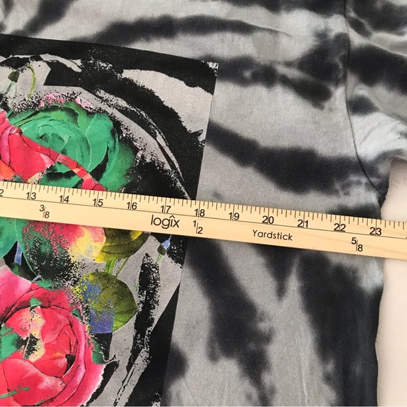 Rue 21 Short Sleeve T-Shirt Women’s Size X Large Color Gray Tie Dye Round Neck - Picture 6 of 11